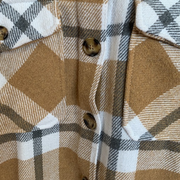 Members Mark Plaid Button-Up Women's Shacket - Brown - Picture 4 of 9